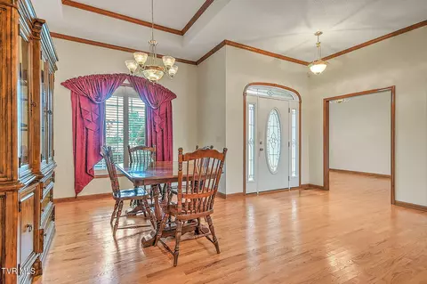 Entry Way - 171 Rosecliff Drive Fall Branch Tn 37656, Fall Branch, TN 37656 photo 2 of 2