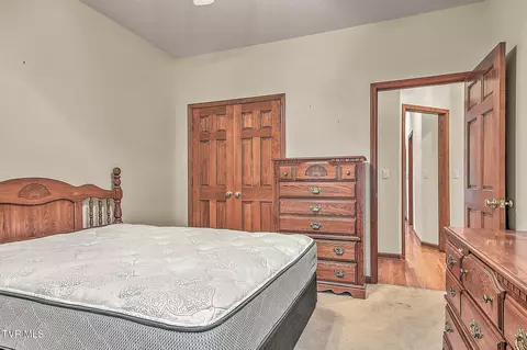 Bedroom - 171 Rosecliff Drive Fall Branch Tn 37656, Fall Branch, TN 37656 photo 2 of 10