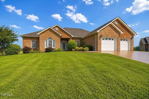 Exterior - 171 Rosecliff Drive Fall Branch Tn 37656, Fall Branch, TN 37656 photo 3 of 11