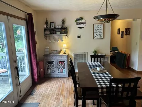 Dining - 174 Saul Drive Bristol Va 24201, Bristol, VA 24201 photo 2 of 2