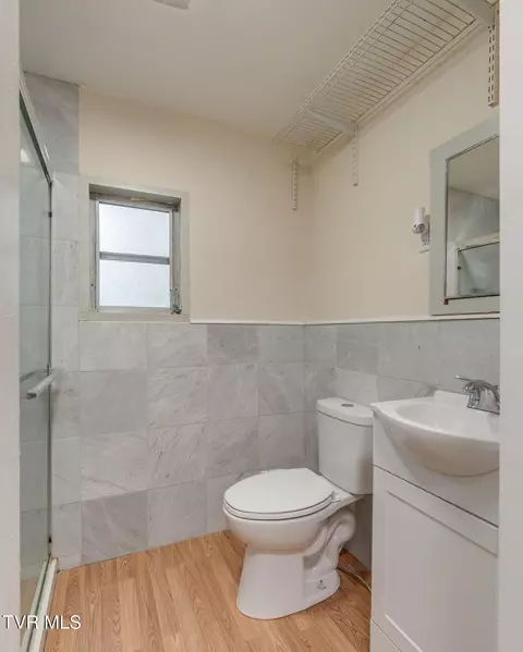 429 Tollett Street Hampton Tn 37658, Hampton, TN 37658 photo 19