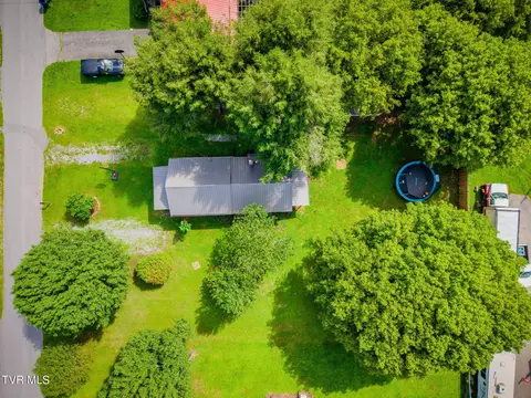 429 Tollett Street Hampton Tn 37658, Hampton, TN 37658 photo 34