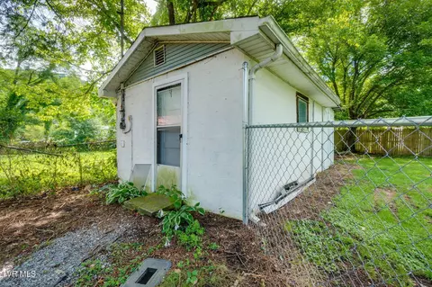 429 Tollett Street Hampton Tn 37658, Hampton, TN 37658 photo 24
