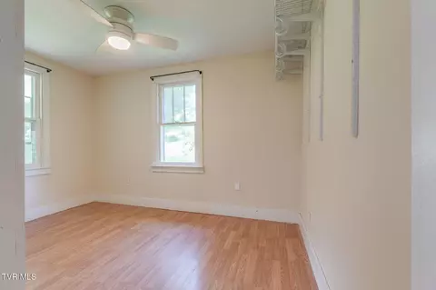 429 Tollett Street Hampton Tn 37658, Hampton, TN 37658 photo 16
