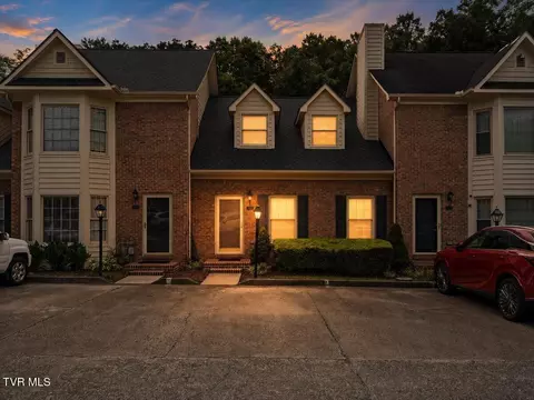303 Ashley Oaks Private Drive Kingsport Tn 37663, Kingsport, TN 37663