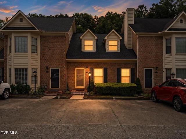 303 Ashley Oaks Private Drive Kingsport Tn 37663, Kingsport, TN 37663