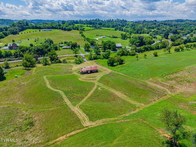 744 Weaver Branch Road Bluff City Tn 37618, Bluff City, TN 37618