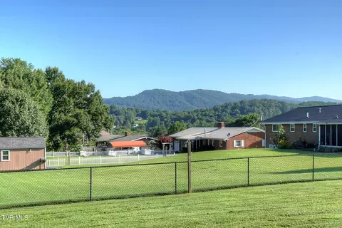 Exterior - 137 Kerns Street Erwin Tn 37650, Erwin, TN 37650 photo 20 of 20