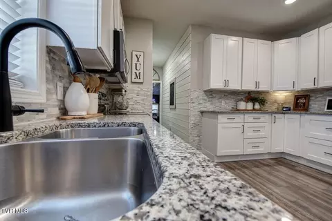 Kitchen - 137 Kerns Street Erwin Tn 37650, Erwin, TN 37650 photo 3 of 3