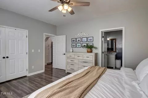 Bedroom - 137 Kerns Street Erwin Tn 37650, Erwin, TN 37650 photo 2 of 5