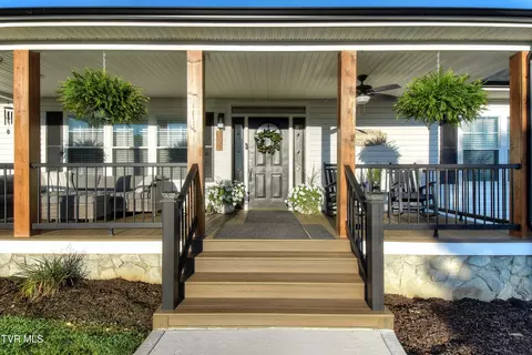 Exterior - 137 Kerns Street Erwin Tn 37650, Erwin, TN 37650 photo 4 of 20