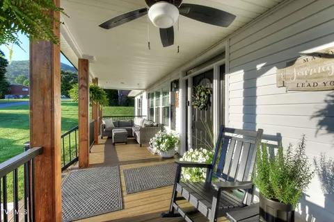 Exterior - 137 Kerns Street Erwin Tn 37650, Erwin, TN 37650 photo 7 of 20