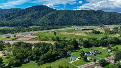 View/Area - 851 Adkins Lane Erwin Tn 37650, Erwin, TN 37650 photo 14 of 19