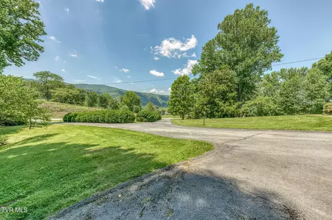 Exterior - 1812 N Main Avenue Erwin Tn 37650, Erwin, TN 37650 photo 17 of 22