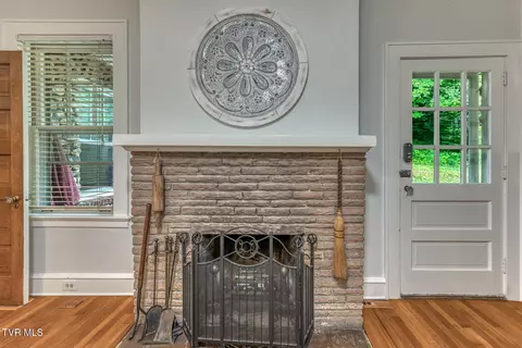 Entry Way - 1812 N Main Avenue Erwin Tn 37650, Erwin, TN 37650 photo 4 of 8