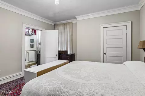 Bedroom - 201 E 9th Avenue Johnson City Tn 37601, Johnson City, TN 37601 photo 11 of 12