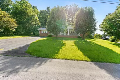 Exterior - 207 Sycamore Street Erwin Tn 37650, Erwin, TN 37650 photo 2 of 9