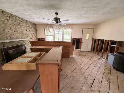 202 Bowman Road Erwin Tn 37650, Erwin, TN 37650 photo 11