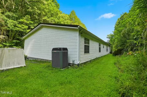 Exterior - 10115 Bear Fork Road Pound Va 24279, Pound, VA 24279 photo 10 of 10