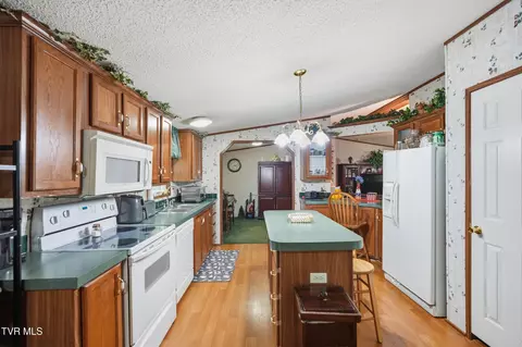 Kitchen - 10115 Bear Fork Road Pound Va 24279, Pound, VA 24279 photo 2 of 3