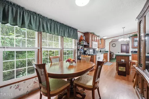 Dining - 10115 Bear Fork Road Pound Va 24279, Pound, VA 24279 photo 2 of 2