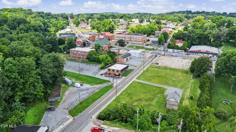 204 E Mckee Street Greeneville Tn 37743, Greeneville, TN 37743 photo 43
