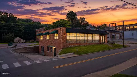 204 E Mckee Street Greeneville Tn 37743, Greeneville, TN 37743 photo 7