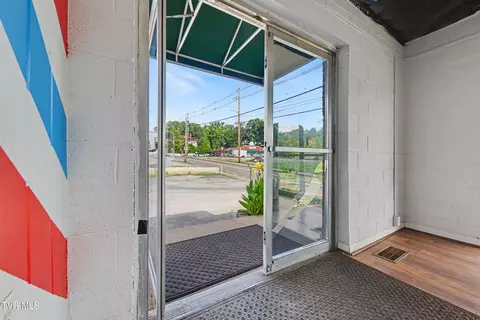 204 E Mckee Street Greeneville Tn 37743, Greeneville, TN 37743 photo 14