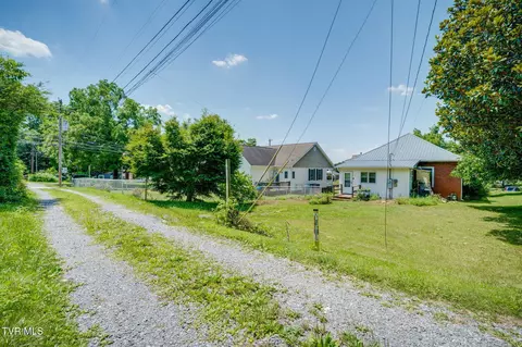 Exterior - 313 W Pine Street Johnson City Tn 37604, Johnson City, TN 37604 photo 7 of 9