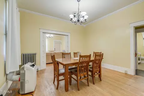 Dining - 313 W Pine Street Johnson City Tn 37604, Johnson City, TN 37604 photo 2 of 2