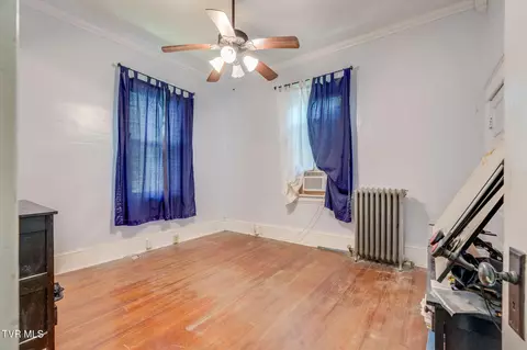 Bedroom - 313 W Pine Street Johnson City Tn 37604, Johnson City, TN 37604 photo 3 of 4