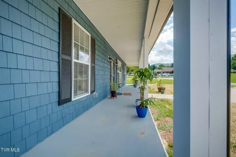 Exterior - 889 S Mohawk Drive Erwin Tn 37650, Erwin, TN 37650 photo 3 of 4