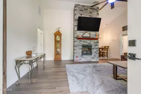 Entry Way - 889 S Mohawk Drive Erwin Tn 37650, Erwin, TN 37650 photo 1 of 1