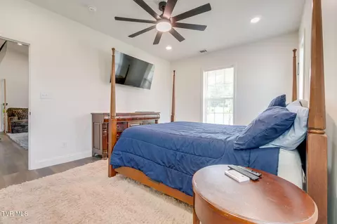 Bedroom - 889 S Mohawk Drive Erwin Tn 37650, Erwin, TN 37650 photo 2 of 6