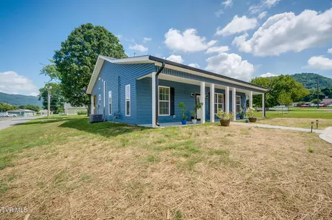 Exterior - 889 S Mohawk Drive Erwin Tn 37650, Erwin, TN 37650 photo 1 of 4