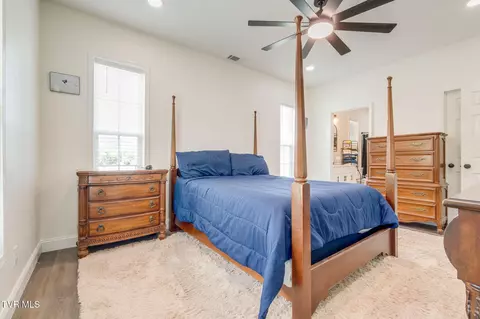 Bedroom - 889 S Mohawk Drive Erwin Tn 37650, Erwin, TN 37650 photo 3 of 6