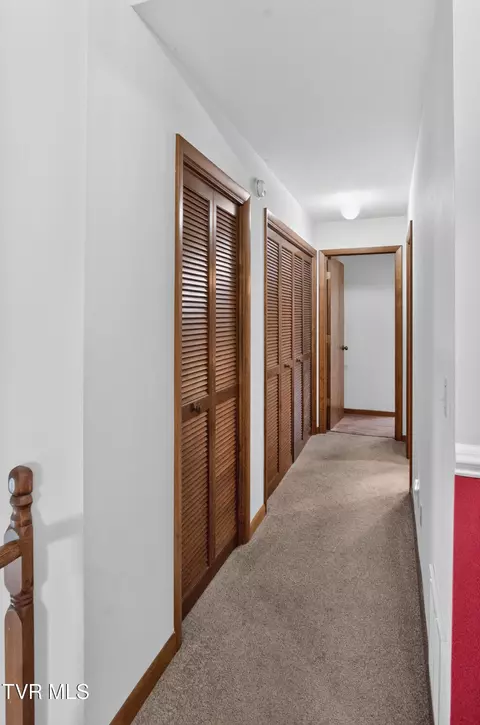 Entry Way - 146 Deseree Broyles Road Chuckey Tn 37641, Chuckey, TN 37641 photo 4 of 4