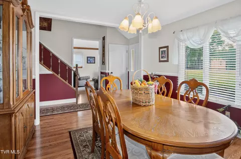 Dining - 146 Deseree Broyles Road Chuckey Tn 37641, Chuckey, TN 37641 photo 4 of 8