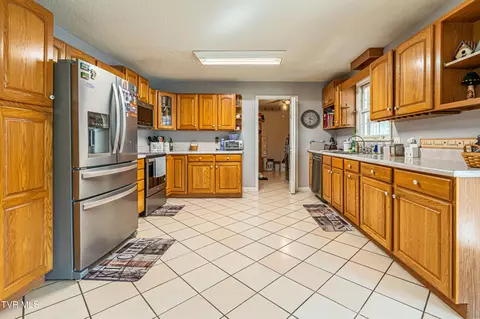 Kitchen - 26424 Beech Circle Abingdon Va 24211, Abingdon, VA 24211 photo 1 of 6