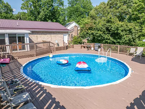 Exterior - 26424 Beech Circle Abingdon Va 24211, Abingdon, VA 24211 photo 16 of 32