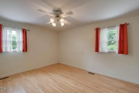 Bedroom - 555 Valley Avenue Erwin Tn 37650, Erwin, TN 37650 photo 1 of 7