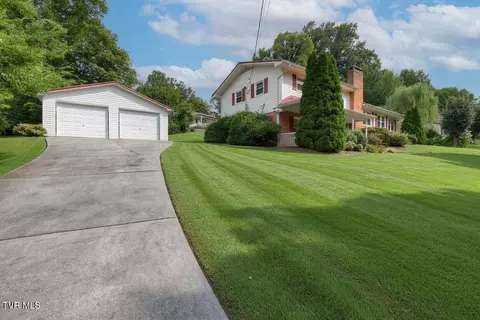 Exterior - 555 Valley Avenue Erwin Tn 37650, Erwin, TN 37650 photo 3 of 13