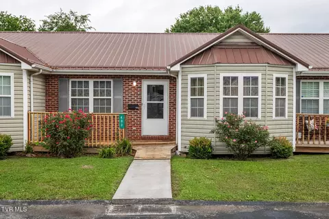 403 E M Street 403 Elizabethton Tn 37643, Elizabethton, TN 37643