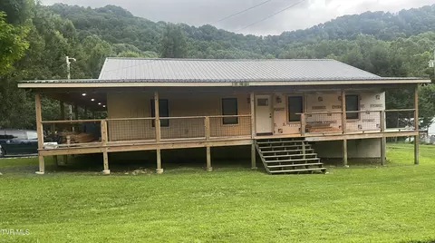 746 Hampton Creek Road Roan Mountain Tn 37687, Roan Mountain, TN 37687