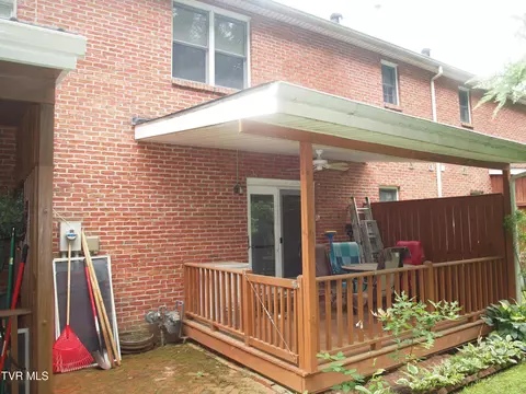 822 Wayne Avenue 22b5 Abingdon Va 24210, Abingdon, VA 24210 photo 2