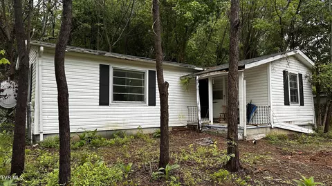 253 Old Weaver Pike Bluff City Tn 37618, Bluff City, TN 37618