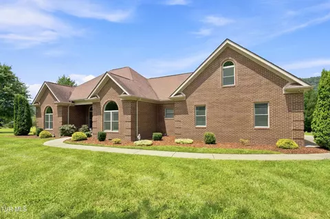 Exterior - 1323 Love Station Road Erwin Tn 37650, Erwin, TN 37650 photo 5 of 10