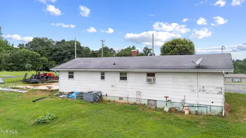 Other - 290 Butchertown Road Fall Branch Tn 37656, Fall Branch, TN 37656 photo 6 of 13