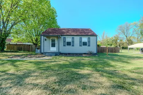 3703 Fairmont Boulevard Knoxville Tn 37917, Knoxville, TN 37917