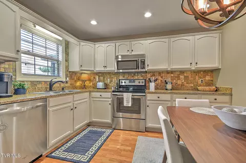 Kitchen - 218 Cedar Creek Road 2 Gray Tn 37615, Gray, TN 37615 photo 4 of 4